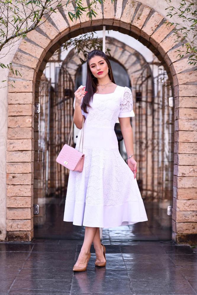 vestido branco midi