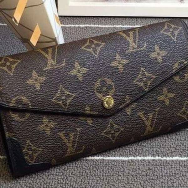 how to tell if louis vuitton wallet is real