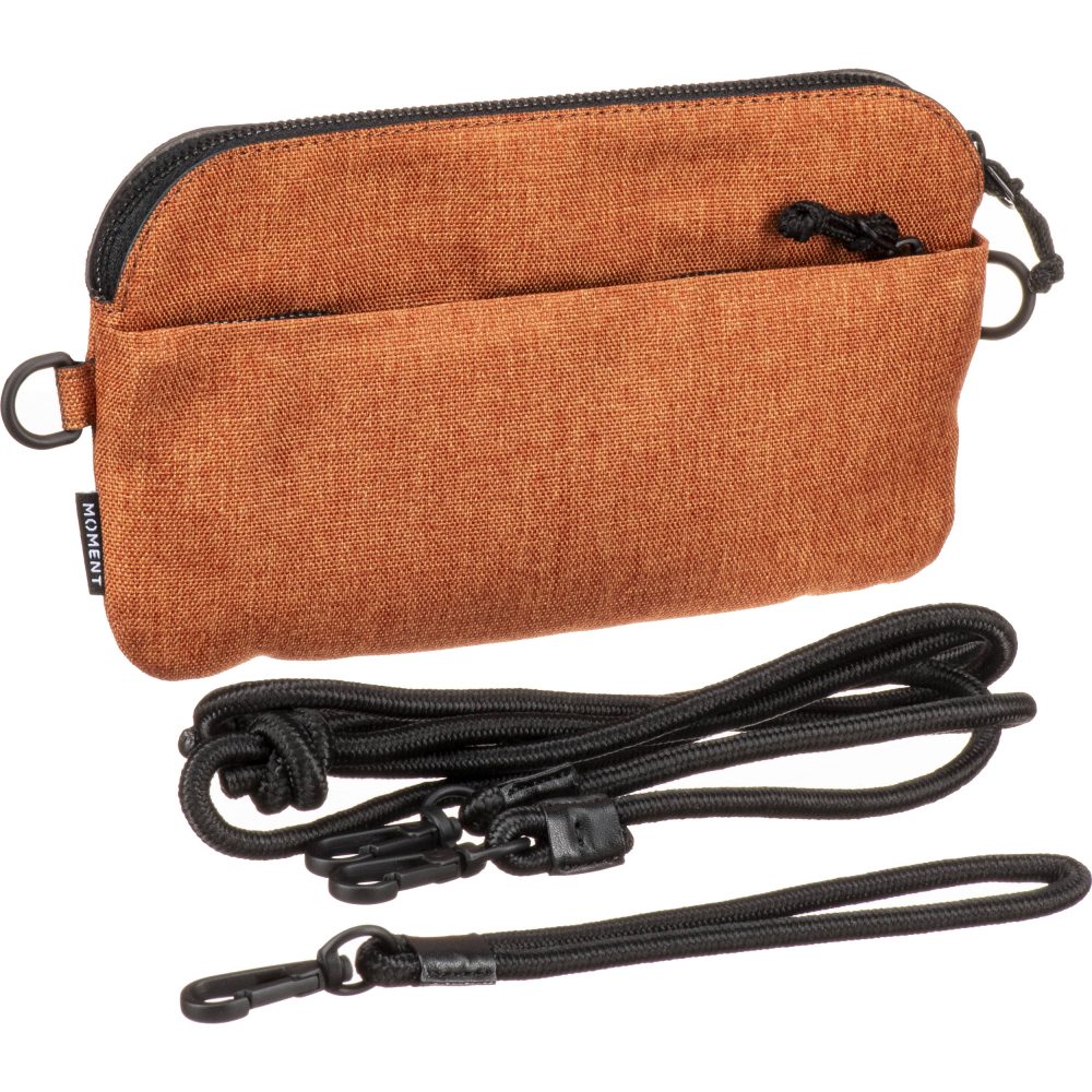 Lightweight crossbody wallets