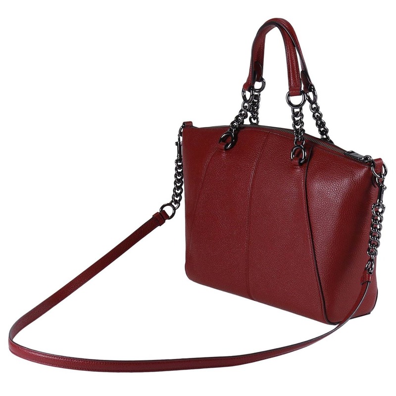 Burgundy shoulder bag