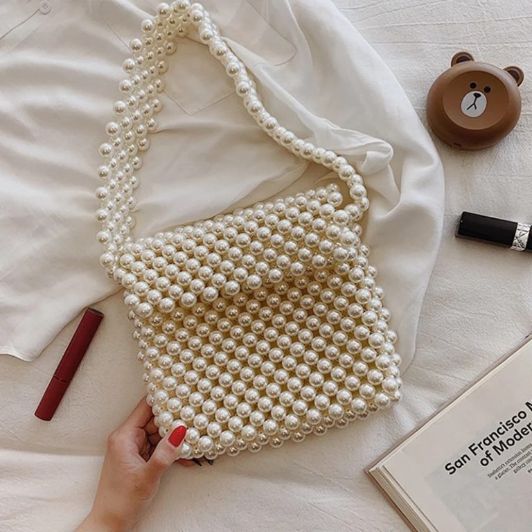 Beaded shoulder bag