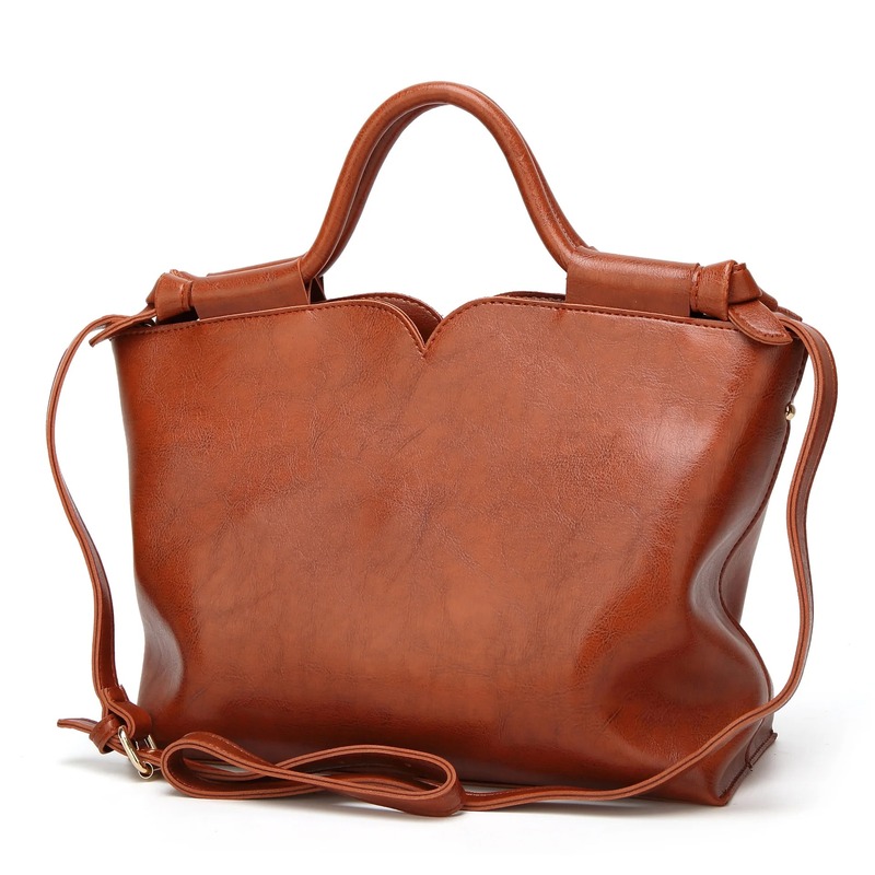 Leather shoulder bag