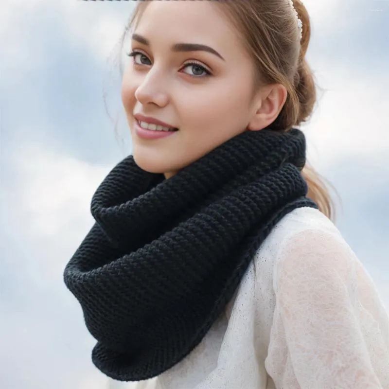 neck scarf